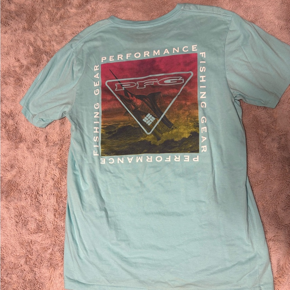 Columbia PFG t-shirt, lightly worn